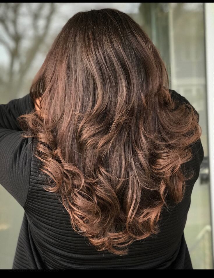 Dark curls